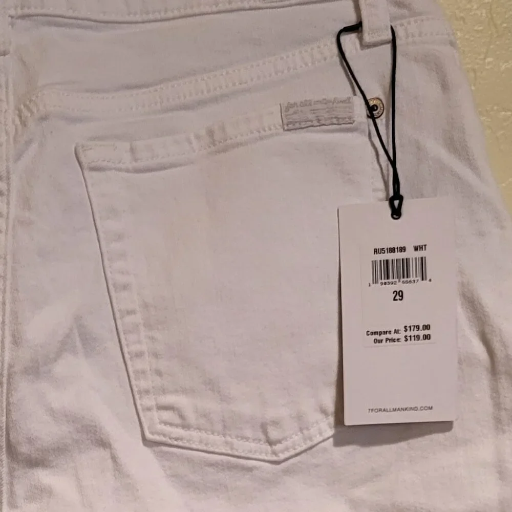 7 for all mankind  White Denim cut-offs with fringed hem Size 29 and Size 30 NWT - Picture 9 of 12